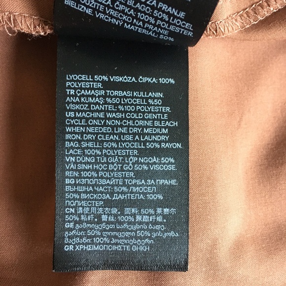 H&M Maxi Dress - Picture 9 of 10